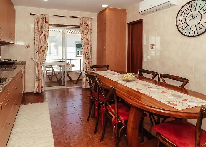 Moledo's Sea House *